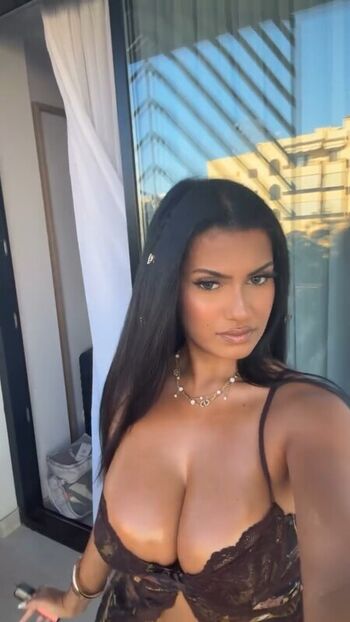 Full leaked Abida private onlyfans photo