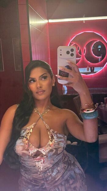 Full leaked Abida private onlyfans photo