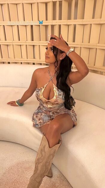Full leaked Abida private onlyfans photo