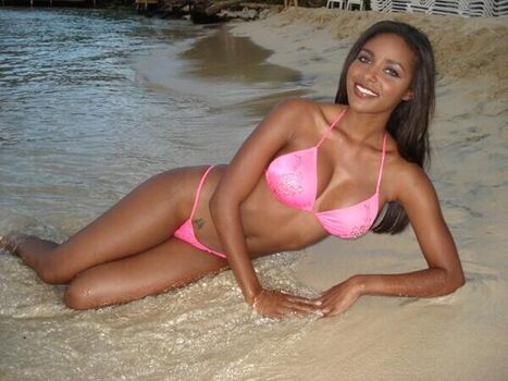 Brandi Rhodes