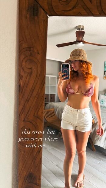 Full leaked Elley duhe private onlyfans photo