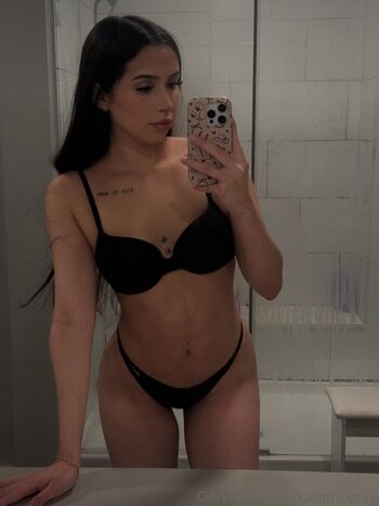 Full leaked Kadenceray private onlyfans photo