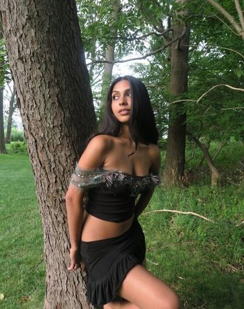 Full leaked Kelliexny private onlyfans photo