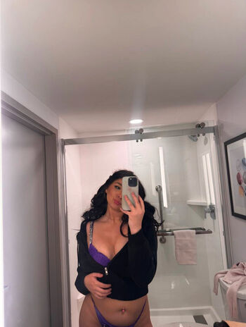 Full leaked Lindsay bertoa page private onlyfans photo