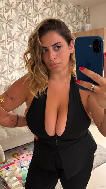 Full leaked Martina rolando private onlyfans photo