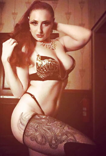Nina La Voix