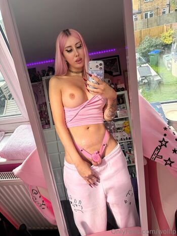 Full leaked Wllip private onlyfans photo
